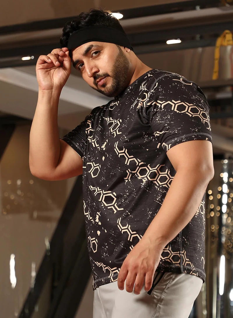 Instafab Plus  Men's Midnight Black Geometric Activewear T-Shirt For Casual Wear | Crew Neck | Short Sleeve | Anti-Odor | Dri-Fit | Jersey T-Shirt Crafted With Comfort Fit & High-Performance for Men | Best Price UAE